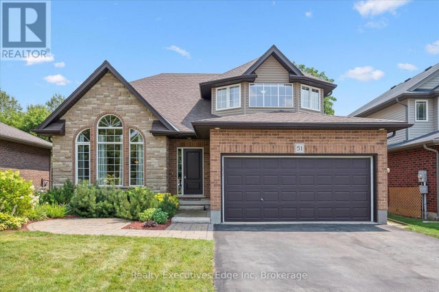 51 Marr Drive, Centre Wellington (elora/salem)