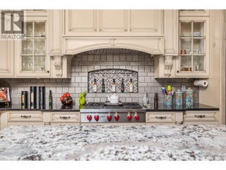 602 Falcon Point Way. Vernon, British Columbia