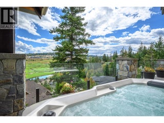 602 Falcon Point Way. Vernon, British Columbia