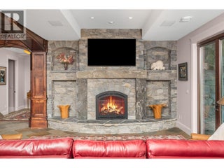 602 Falcon Point Way. Vernon, British Columbia