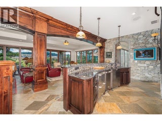 602 Falcon Point Way. Vernon, British Columbia