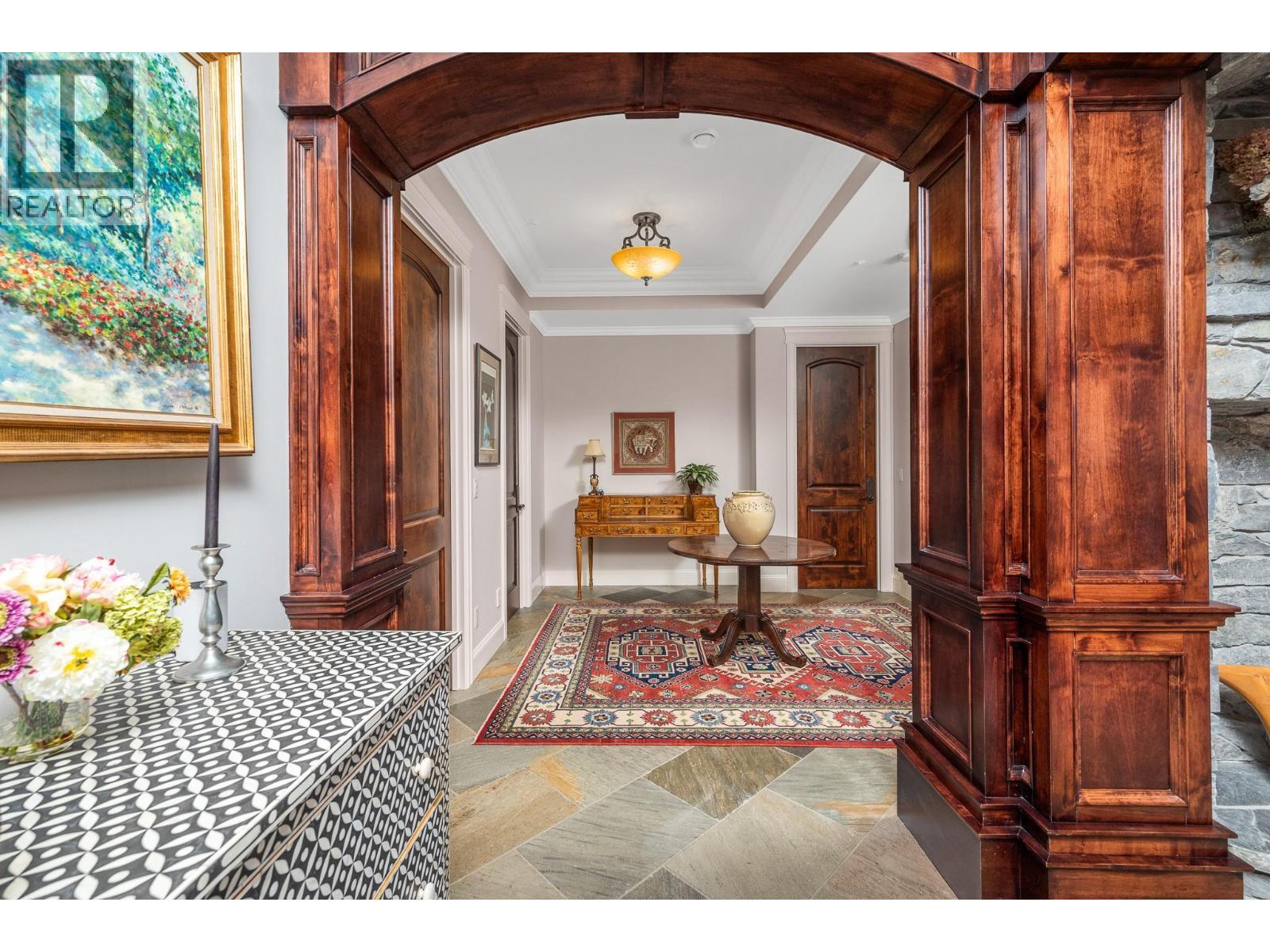 602 Falcon Point Way. Vernon, British Columbia