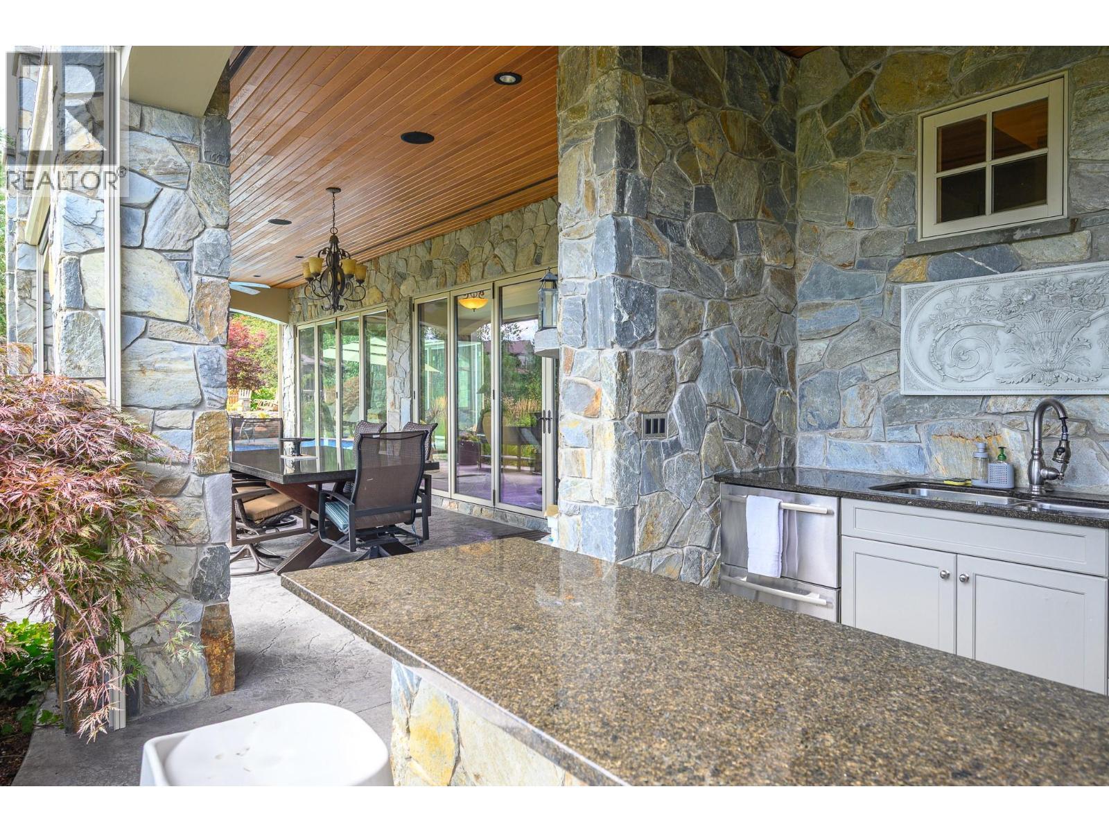 602 Falcon Point Way. Vernon, British Columbia