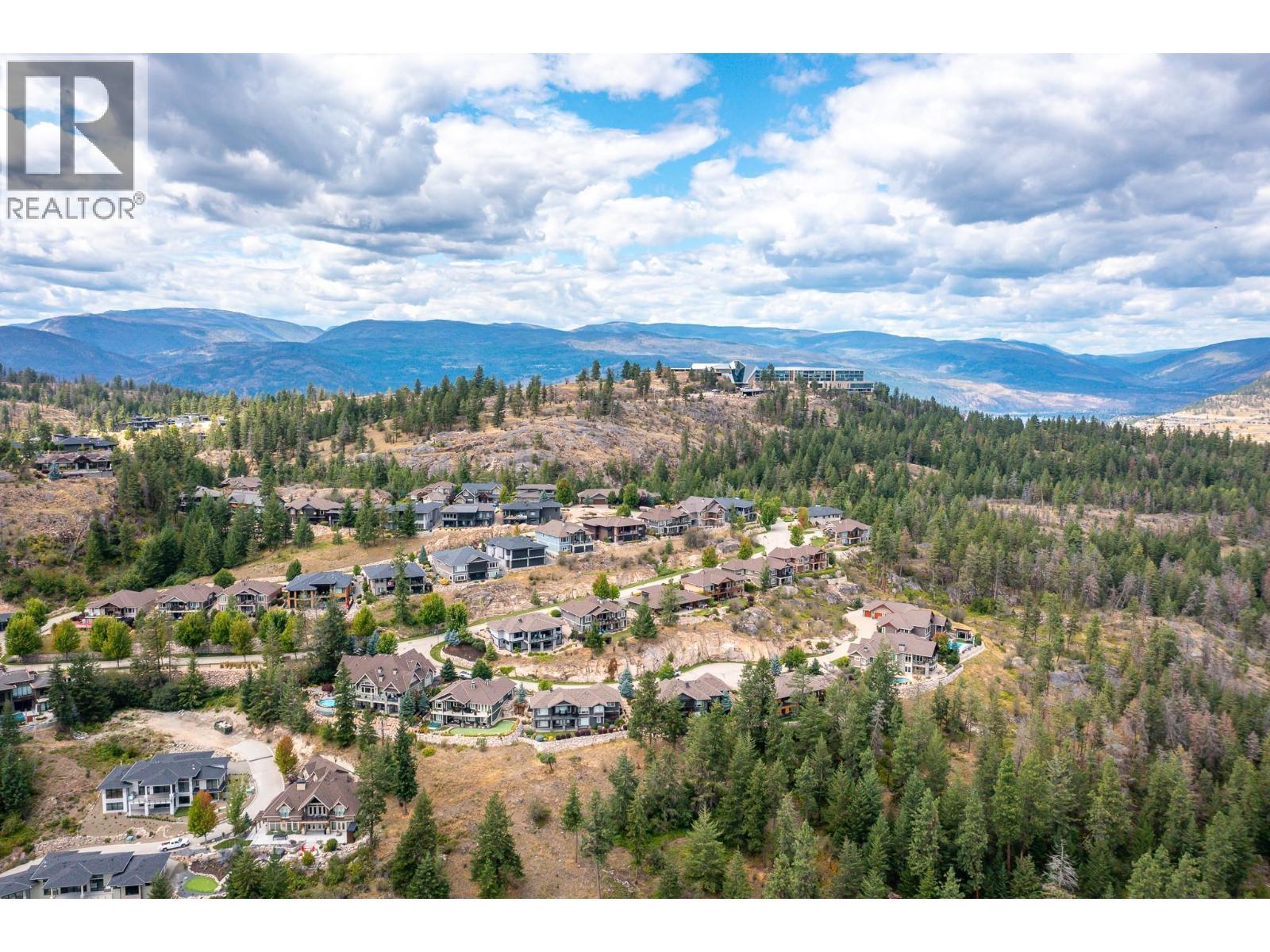602 Falcon Point Way. Vernon, British Columbia