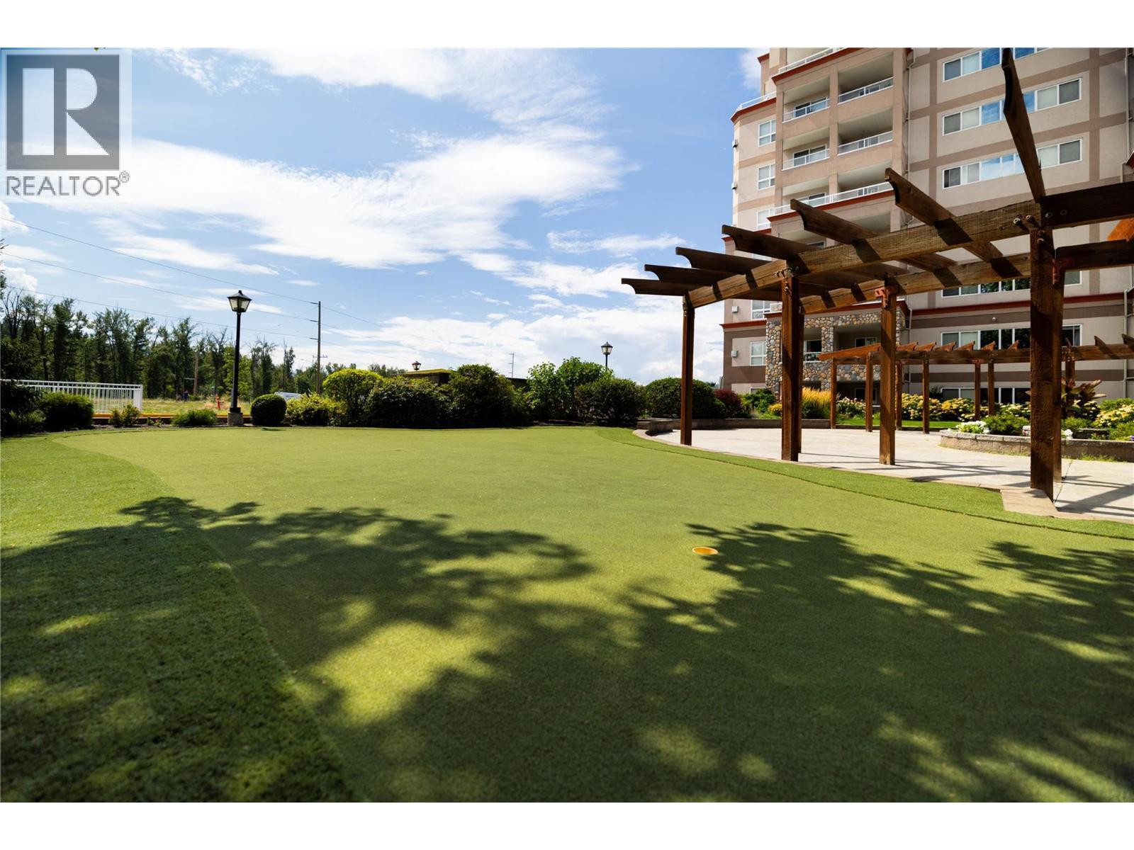 1966 Durnin Road Unit# 801. Kelowna, British Columbia
