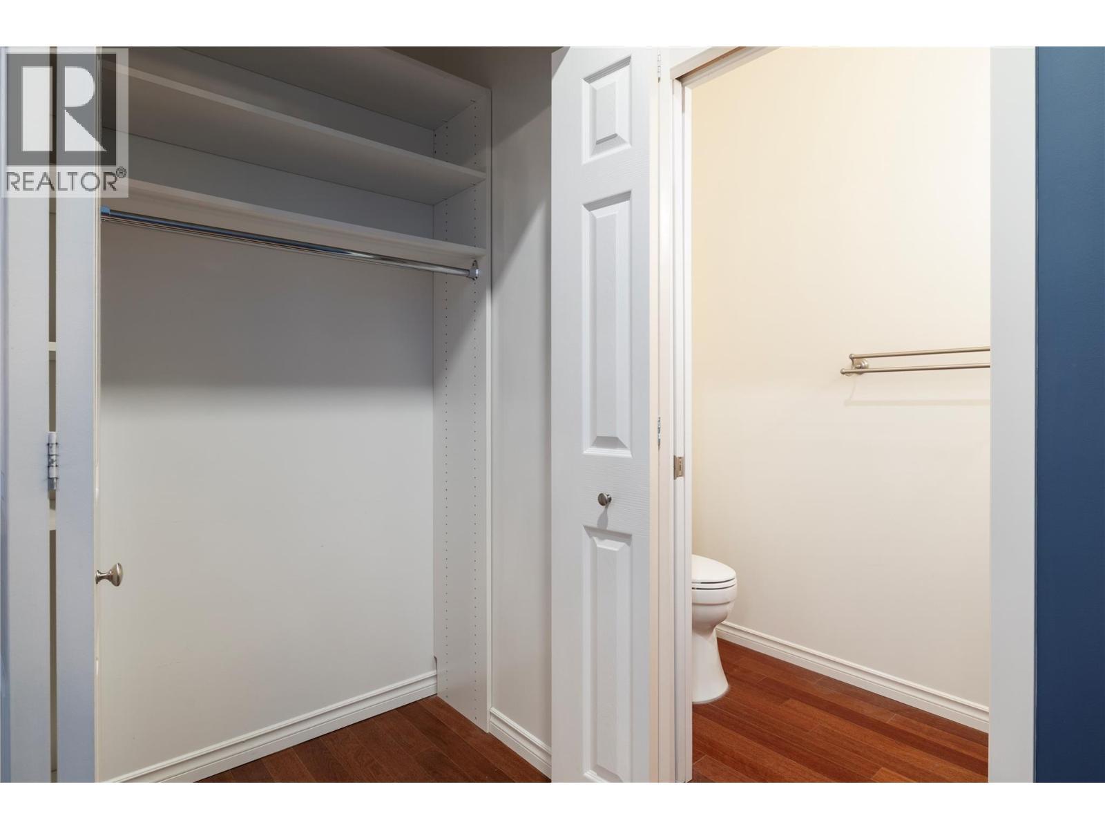 1966 Durnin Road Unit# 801. Kelowna, British Columbia