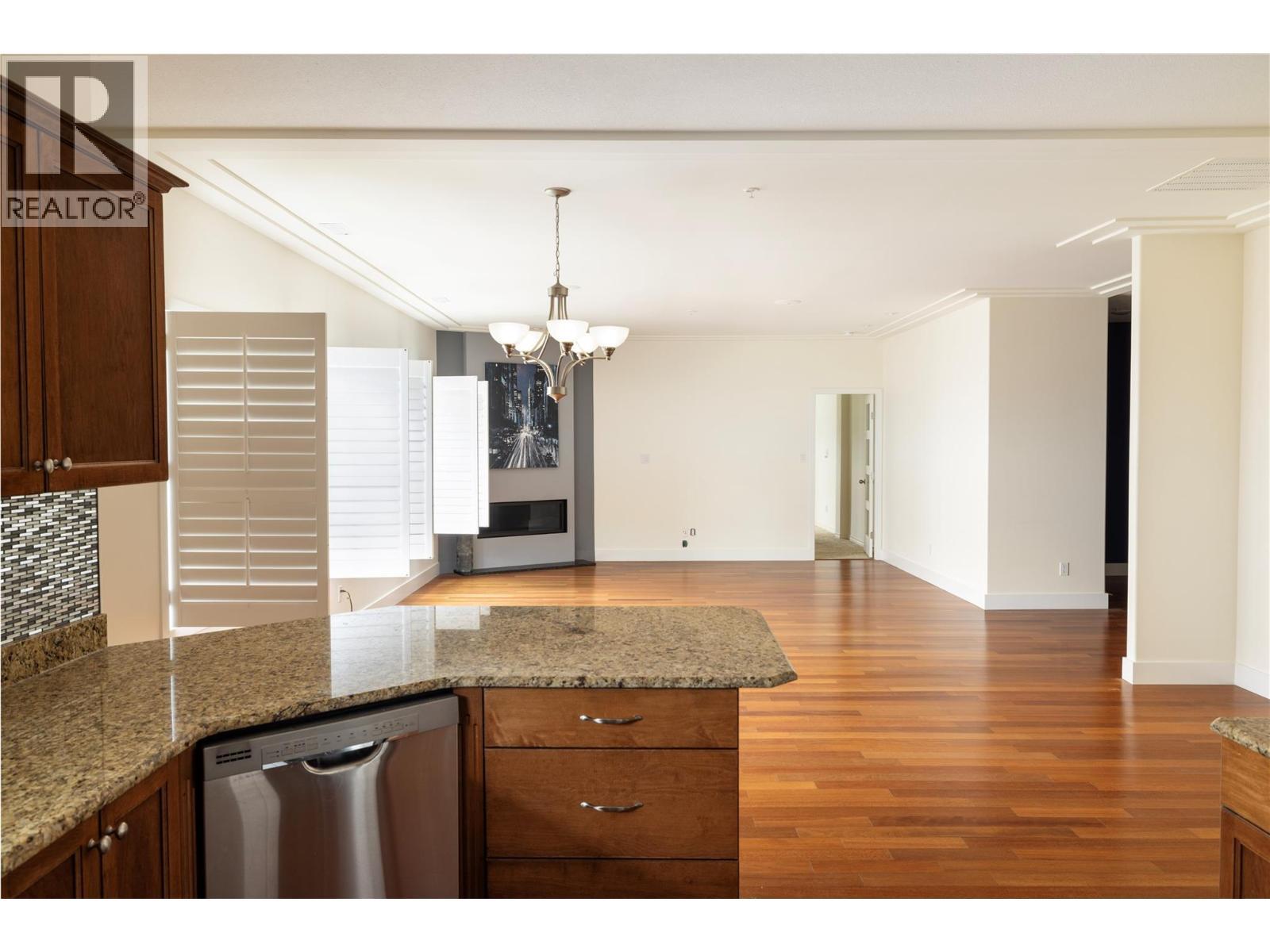 1966 Durnin Road Unit# 801. Kelowna, British Columbia