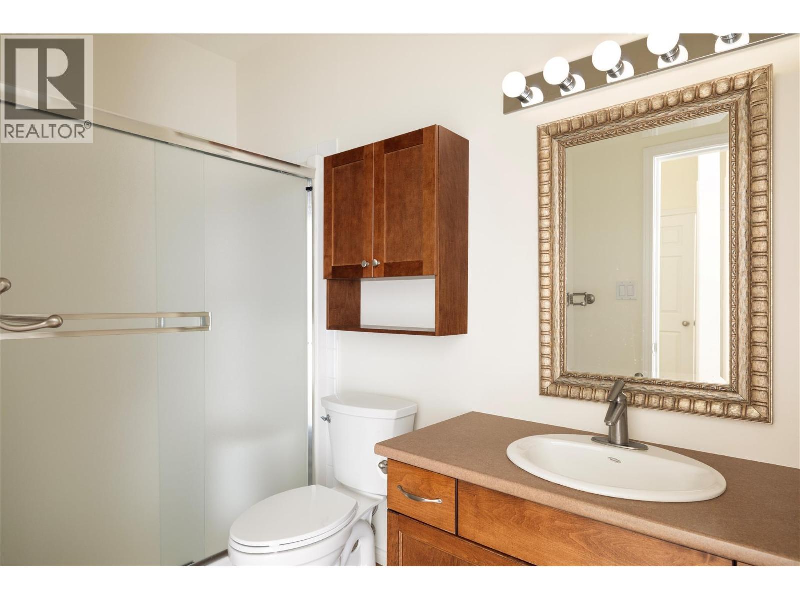 1966 Durnin Road Unit# 801. Kelowna, British Columbia