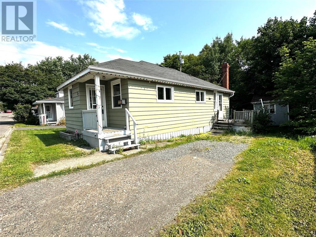 32 Beaumont Avenue, Grand Falls-Windsor