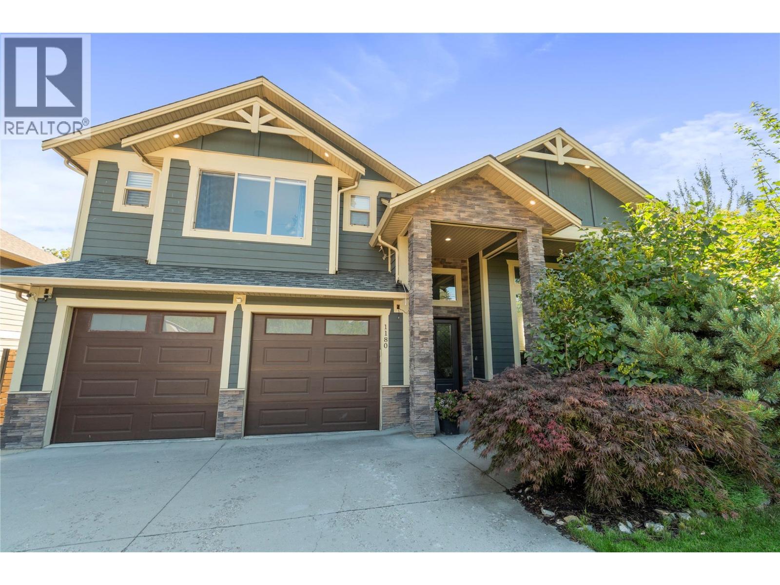 1180 Shuswap Street Se. Salmon Arm, British Columbia
