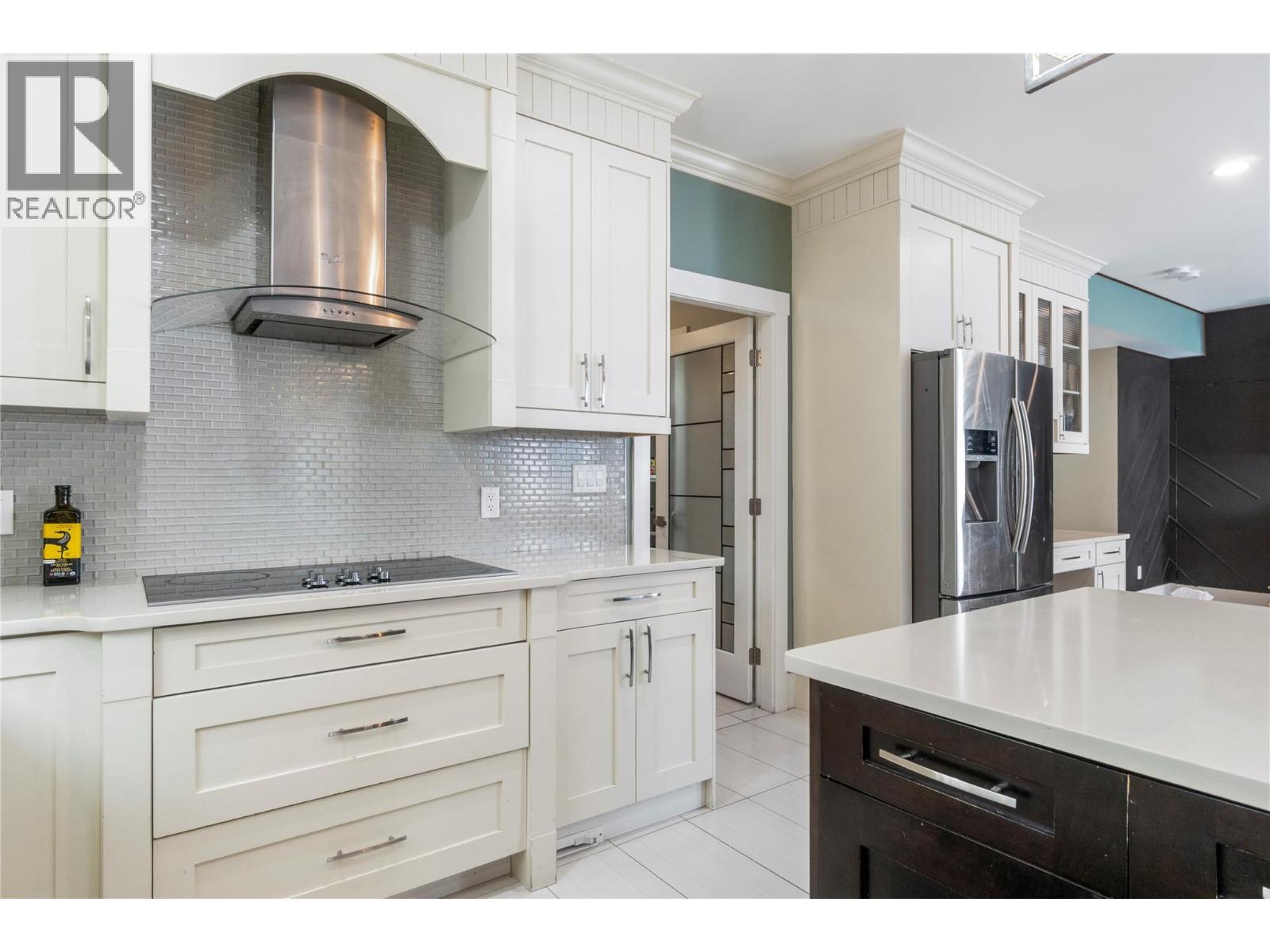 1180 Shuswap Street Se. Salmon Arm, British Columbia