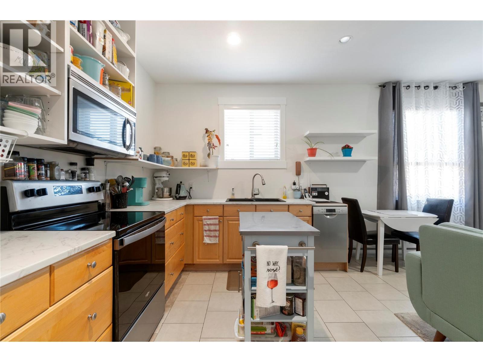 1180 Shuswap Street Se. Salmon Arm, British Columbia