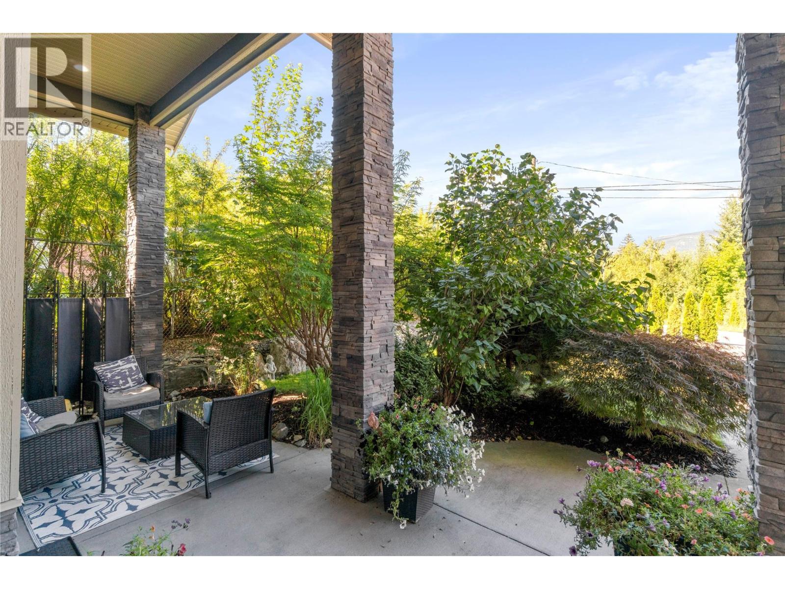 1180 Shuswap Street Se. Salmon Arm, British Columbia