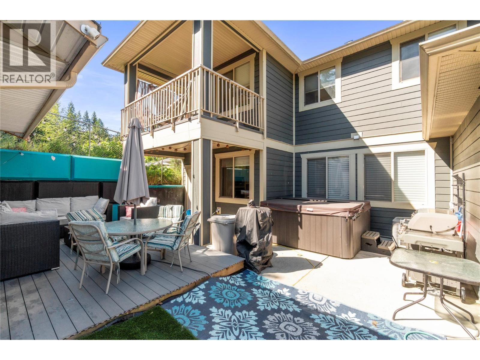 1180 Shuswap Street Se. Salmon Arm, British Columbia