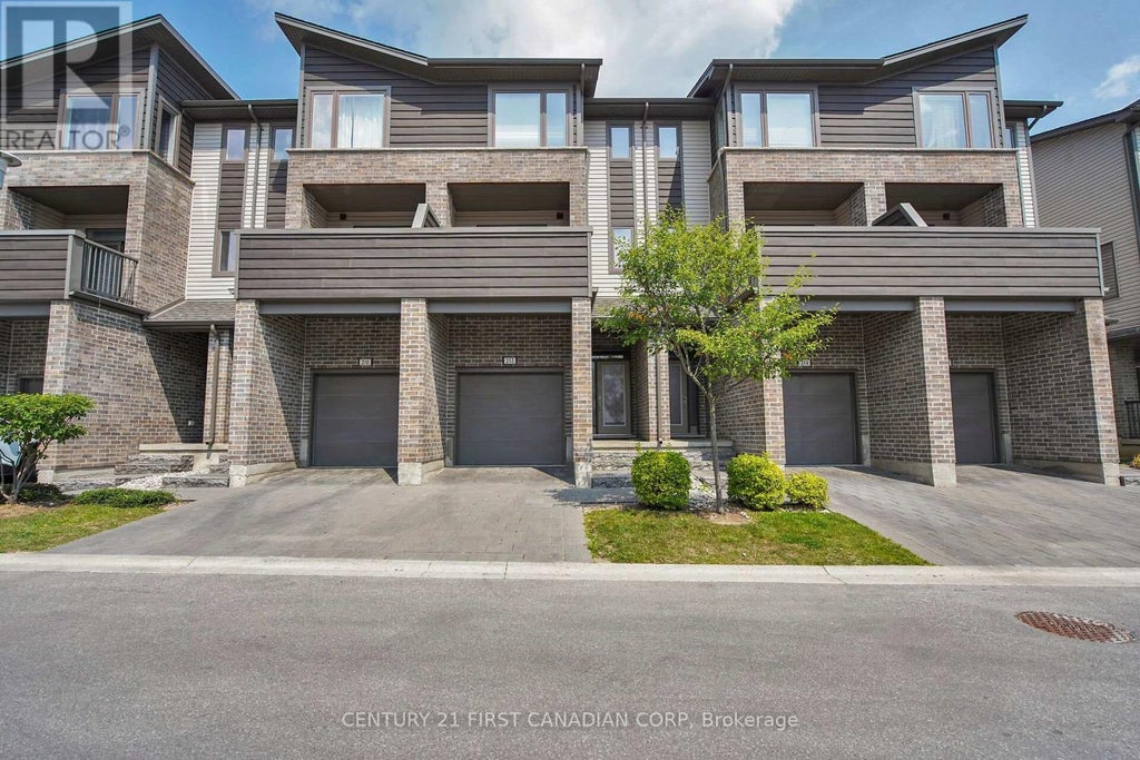 212 - 1960 Dalmagarry Road, London North (north E)