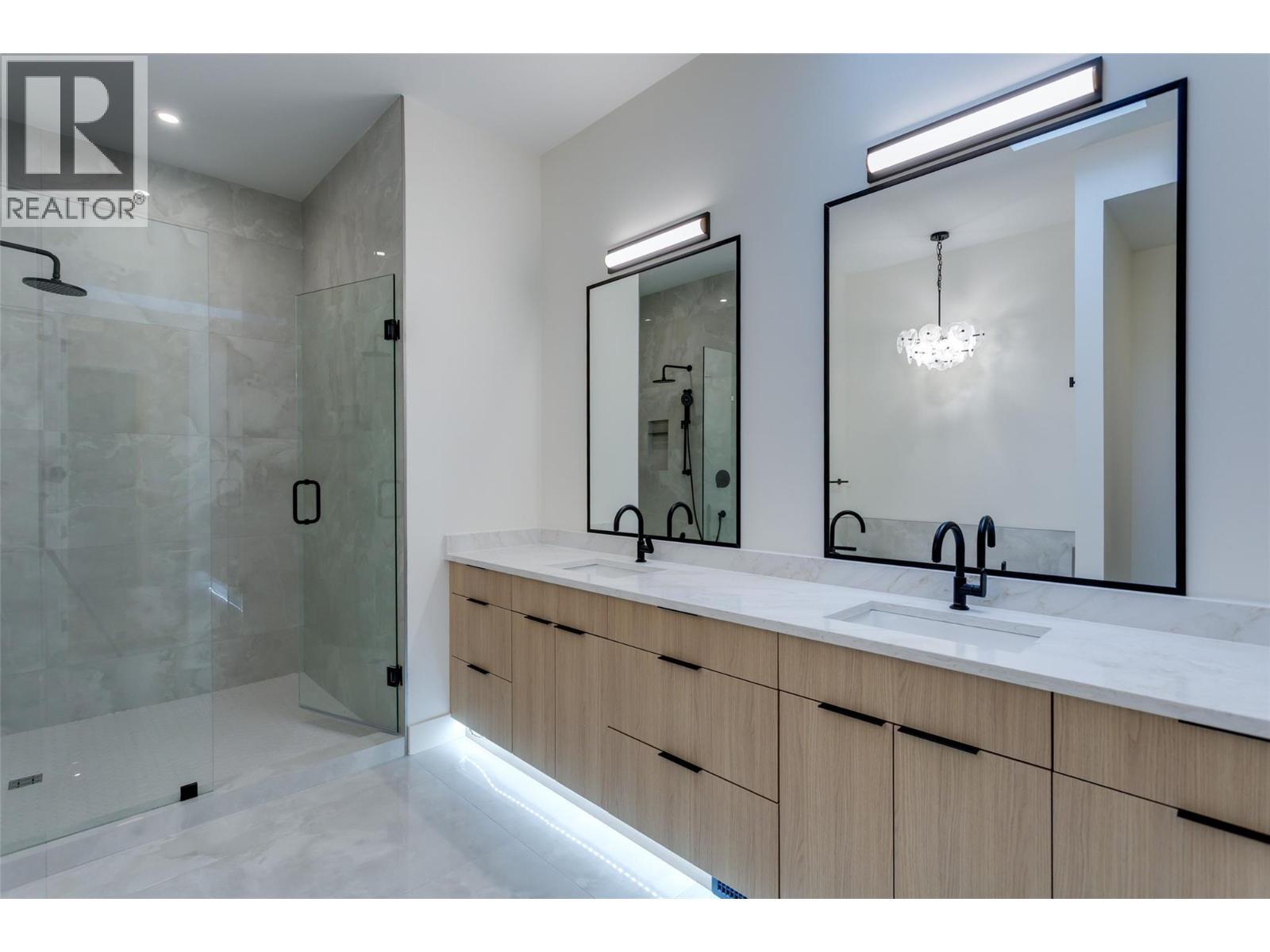 970 Lawson Avenue Unit# 2 Lot# 12. Kelowna, British Columbia