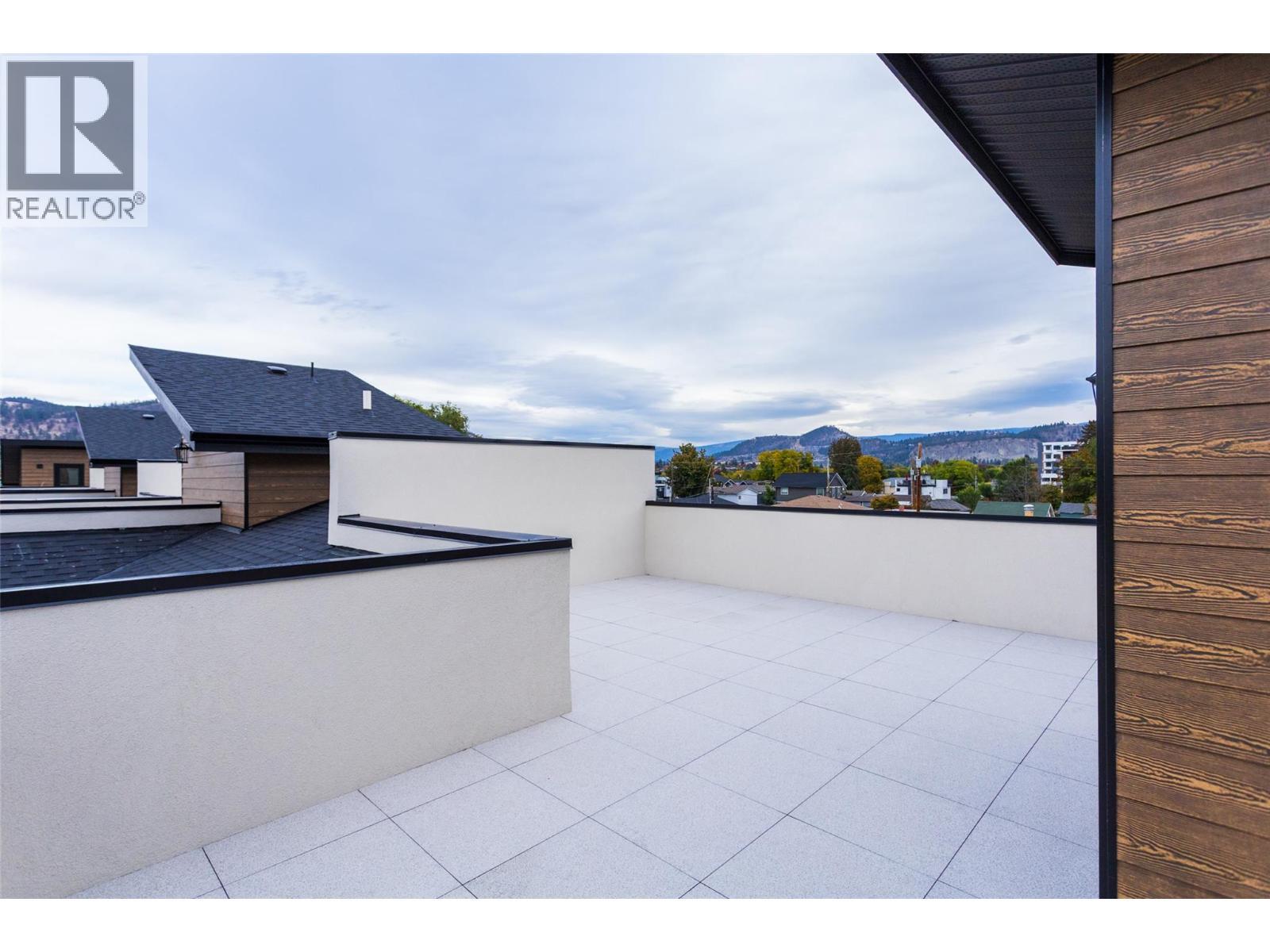 970 Lawson Avenue Unit# 2 Lot# 12. Kelowna, British Columbia