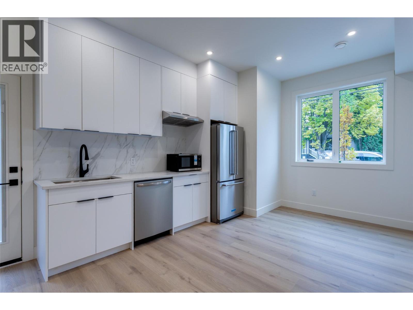 970 Lawson Avenue Unit# 2 Lot# 12. Kelowna, British Columbia