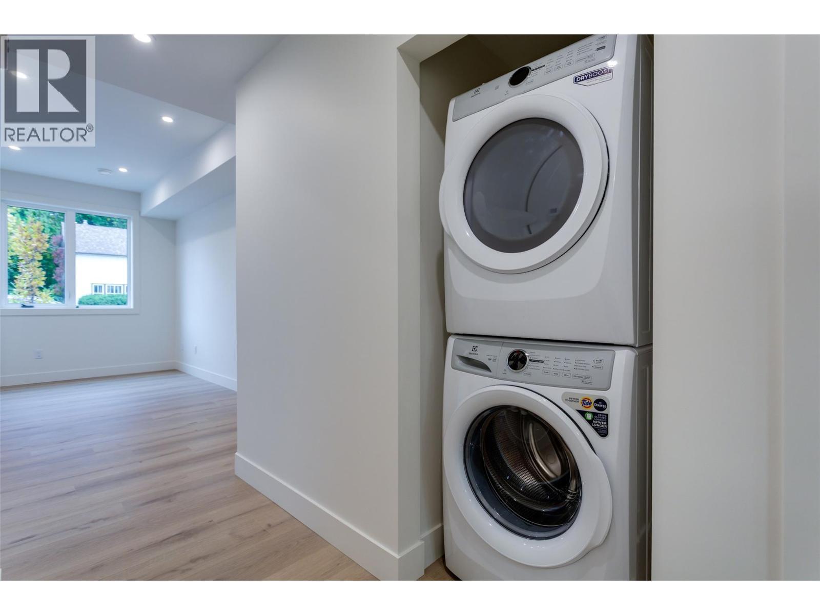 970 Lawson Avenue Unit# 2 Lot# 12. Kelowna, British Columbia