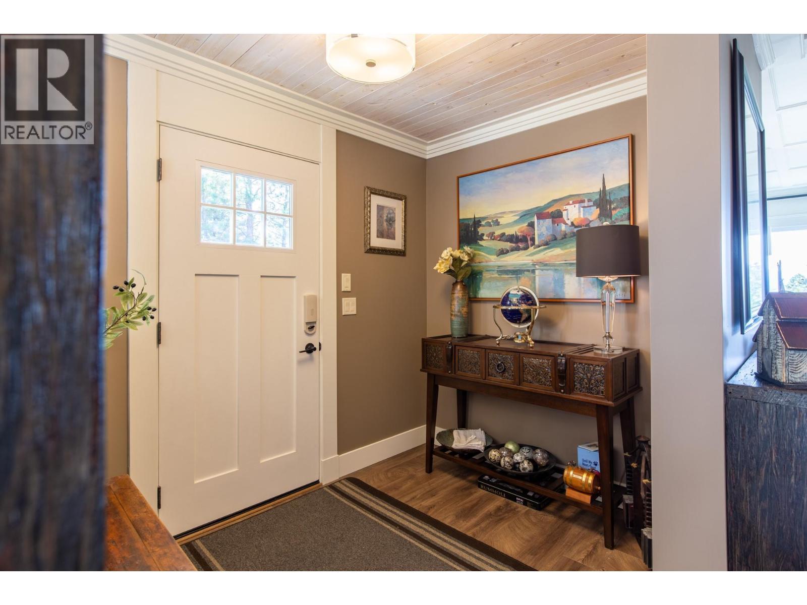 205 Peregrine Court. Osoyoos, British Columbia