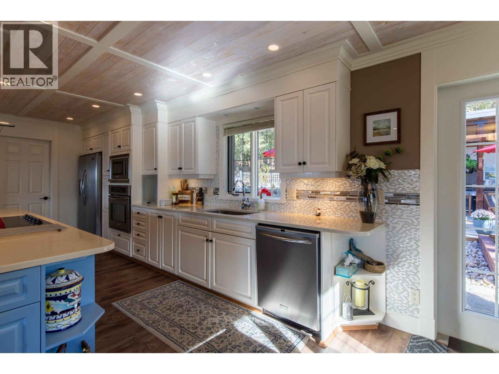 205 Peregrine Court. Osoyoos, British Columbia