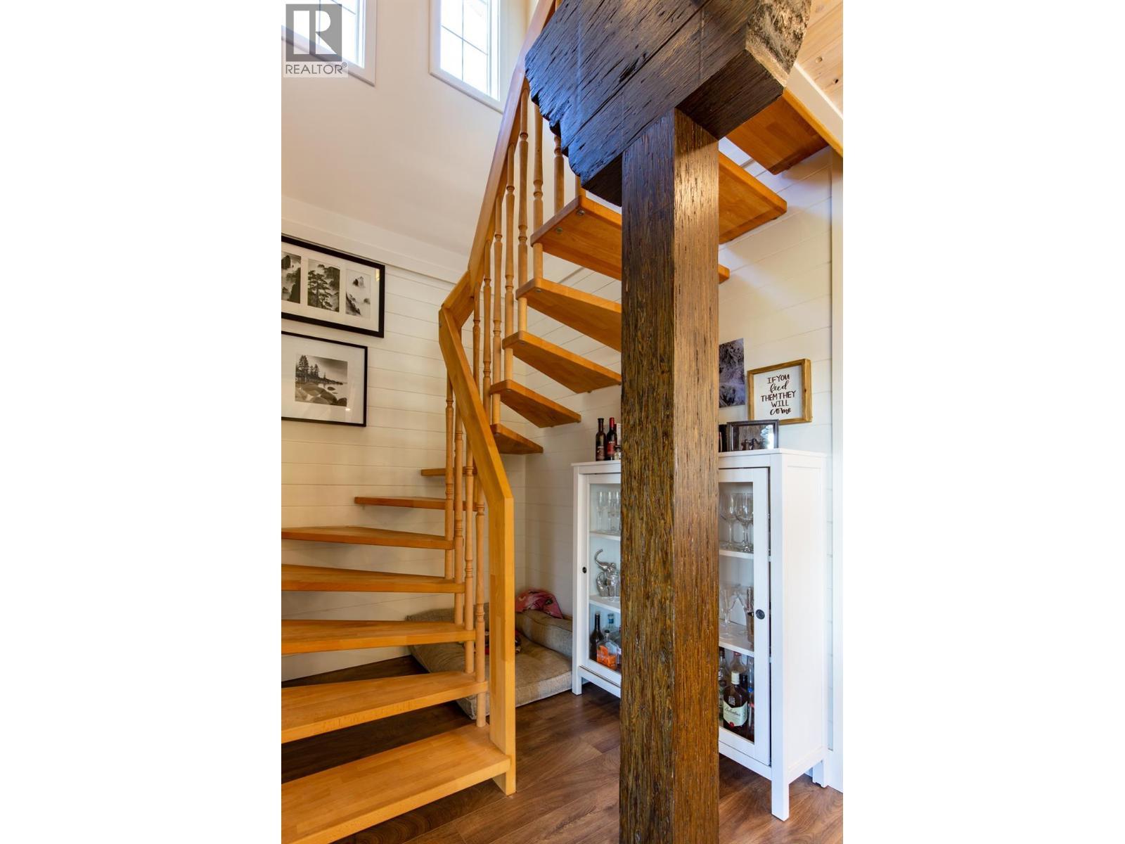 205 Peregrine Court. Osoyoos, British Columbia