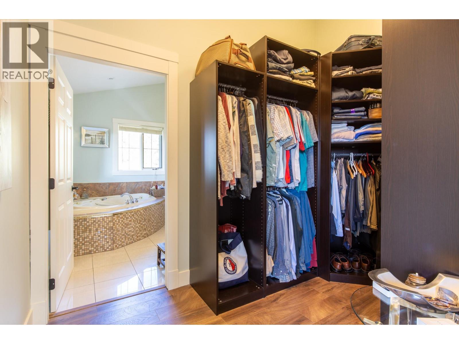 205 Peregrine Court. Osoyoos, British Columbia