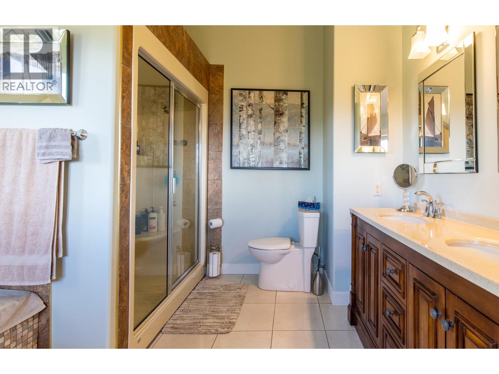 205 Peregrine Court. Osoyoos, British Columbia