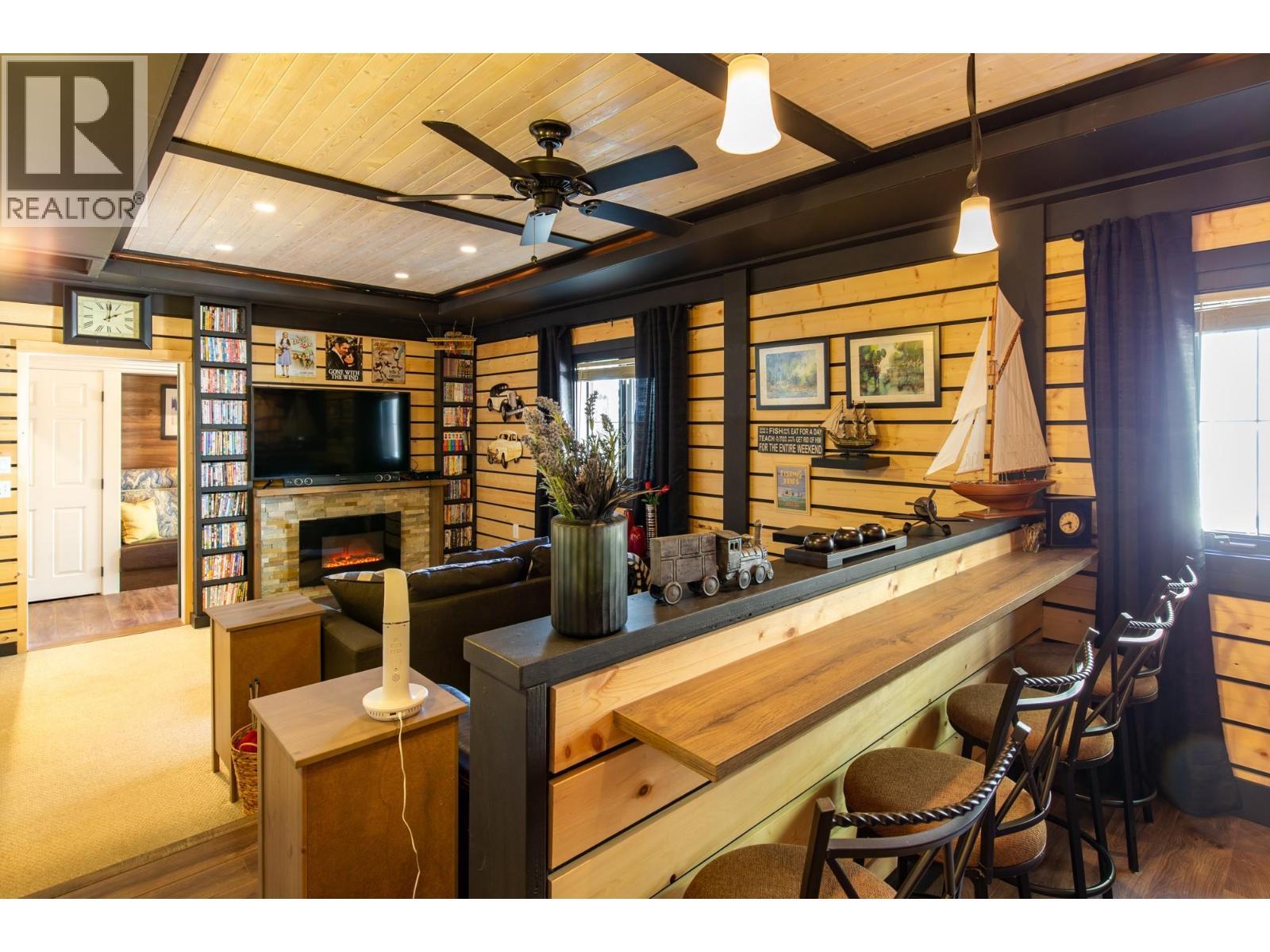 205 Peregrine Court. Osoyoos, British Columbia