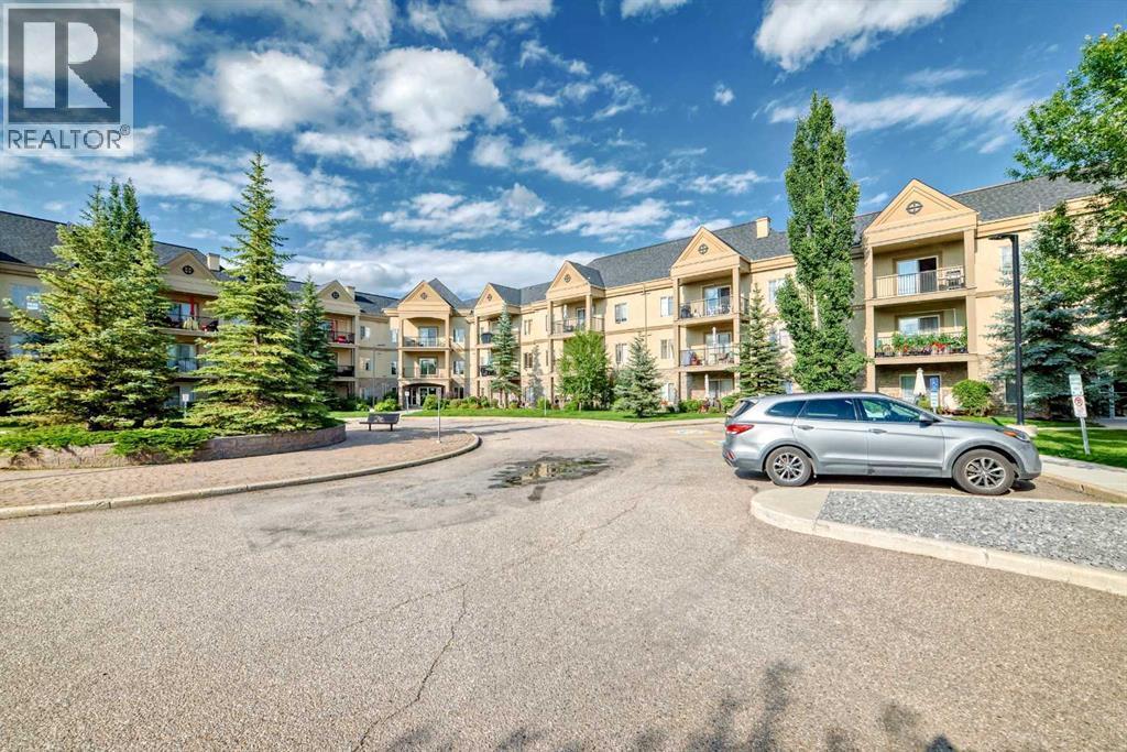 212, 52 Cranfield Link Se, Calgary
