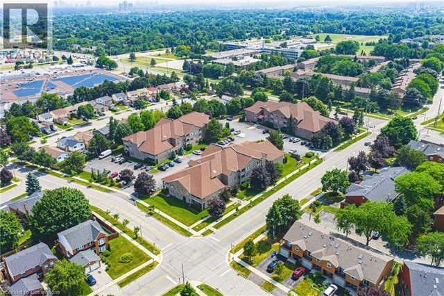 3050 Pinemeadow Drive Unit# 6, Burlington