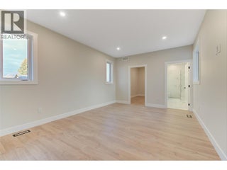 732 Coopland Crescent Unit# 4. Kelowna, British Columbia