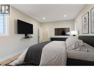 732 Coopland Crescent Unit# 4. Kelowna, British Columbia