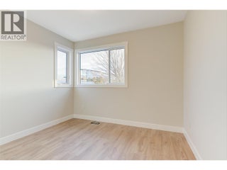 732 Coopland Crescent Unit# 4. Kelowna, British Columbia