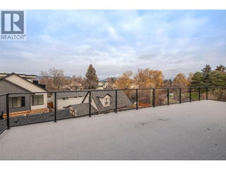 732 Coopland Crescent Unit# 4. Kelowna, British Columbia