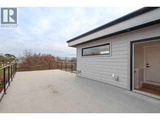 732 Coopland Crescent Unit# 4. Kelowna, British Columbia