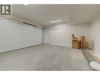 732 Coopland Crescent Unit# 4. Kelowna, British Columbia