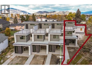 732 Coopland Crescent Unit# 4. Kelowna, British Columbia