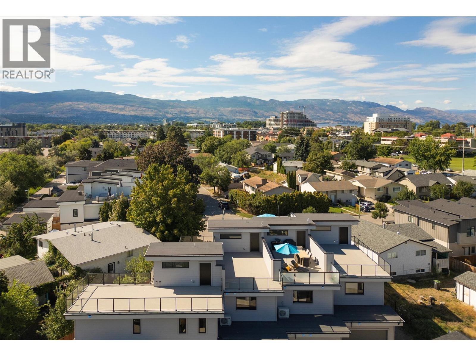 732 Coopland Crescent Unit# 4. Kelowna, British Columbia