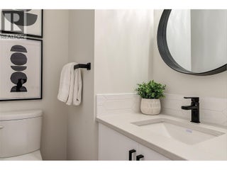 732 Coopland Crescent Unit# 1. Kelowna, British Columbia