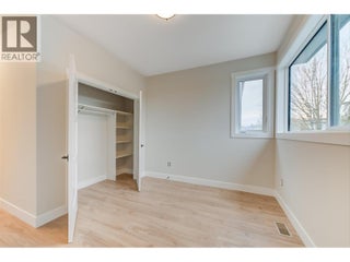 732 Coopland Crescent Unit# 1. Kelowna, British Columbia