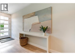 732 Coopland Crescent Unit# 1. Kelowna, British Columbia