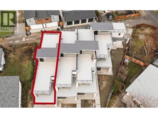 732 Coopland Crescent Unit# 1. Kelowna, British Columbia