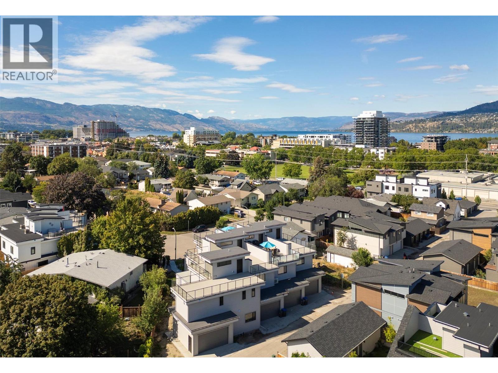 732 Coopland Crescent Unit# 1. Kelowna, British Columbia
