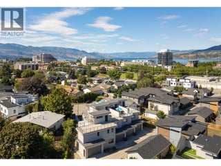 732 Coopland Crescent Unit# 1. Kelowna, British Columbia
