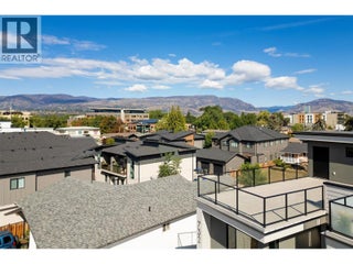 732 Coopland Crescent Unit# 1. Kelowna, British Columbia
