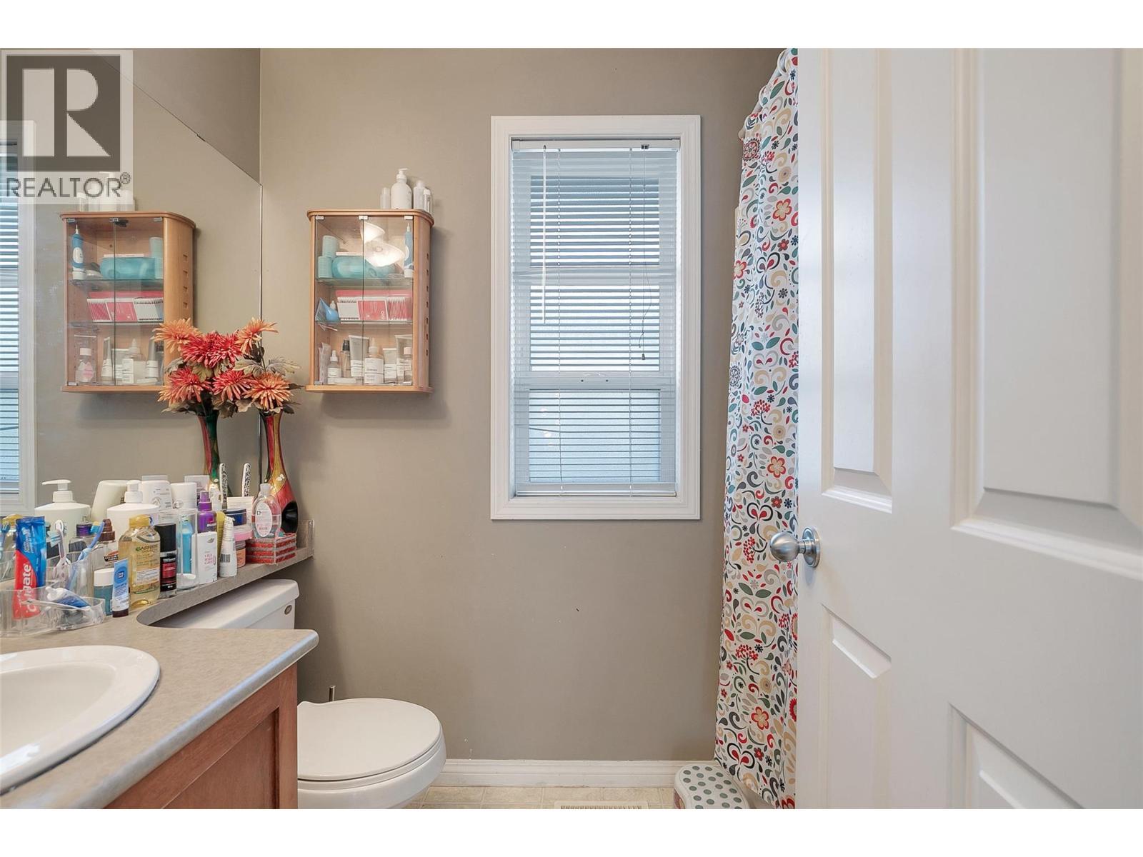 105 Mccurdy Road E. Kelowna, British Columbia