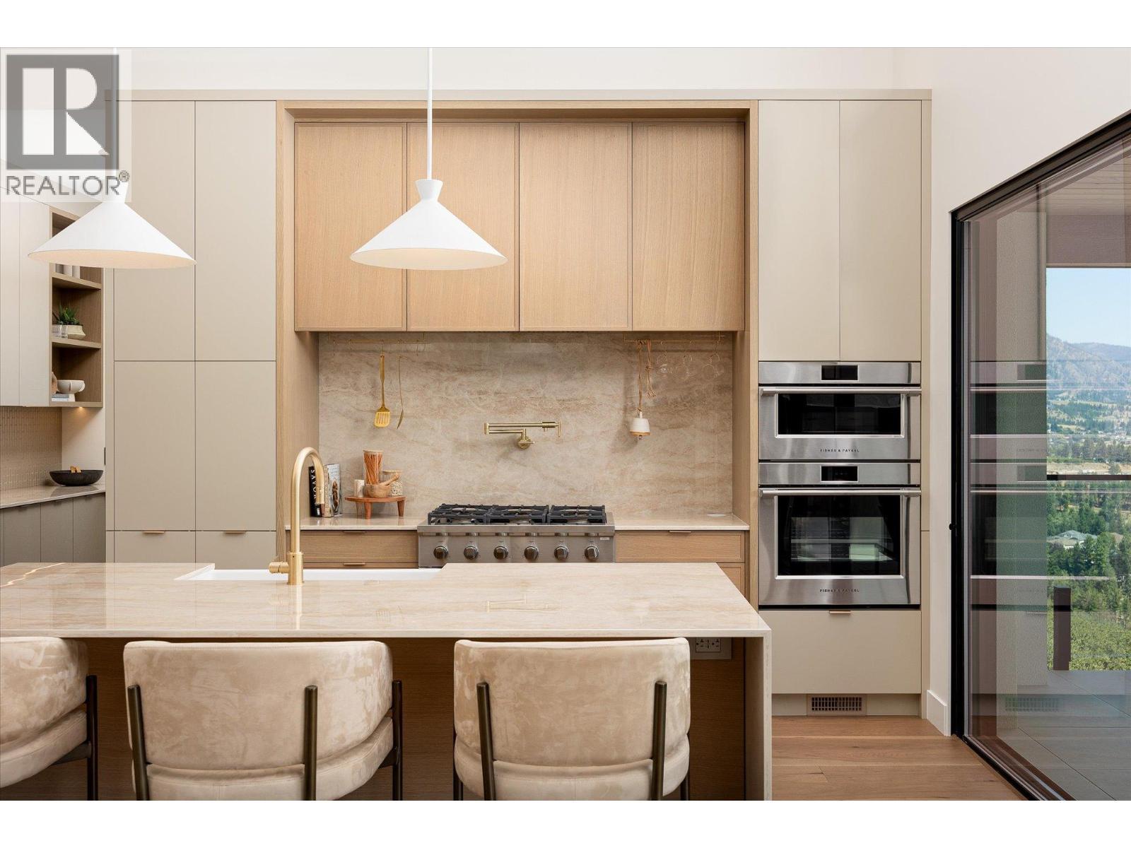 4011 Sunstone Street. West Kelowna, British Columbia