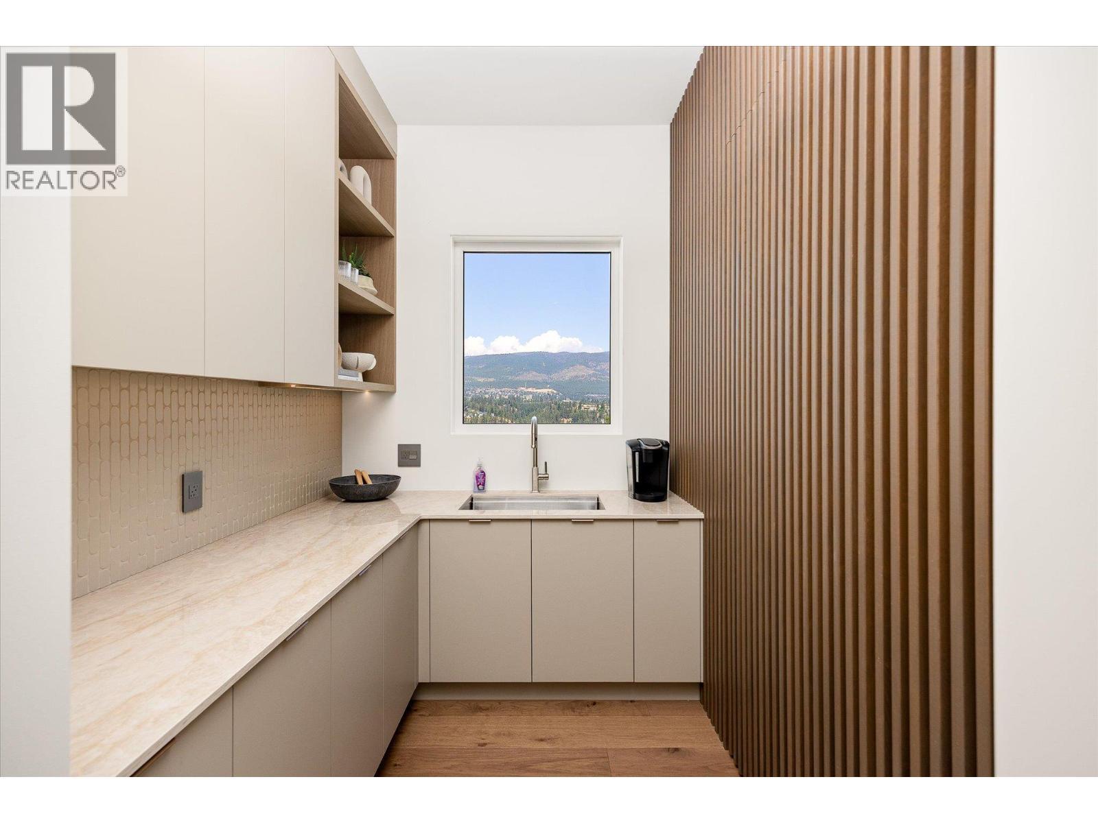 4011 Sunstone Street. West Kelowna, British Columbia