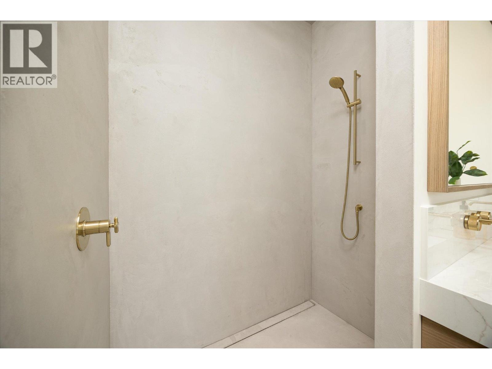 4011 Sunstone Street. West Kelowna, British Columbia